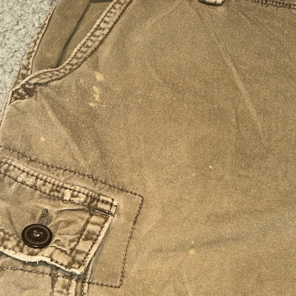 American Eagle Shorts Mens Size 32 Tan Green Cargo Distressed Midrise 12" Inseam - Picture 2 of 12
